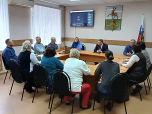 В администрации городского округа город Кулебаки состоялась важная встреча главы муниципального образования Артёма Паятелева с представителями общественных организаций округа